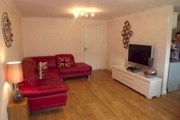 2 Bedroom Flat To Rent In Victoria Terrace, Kilmarnock, KA1