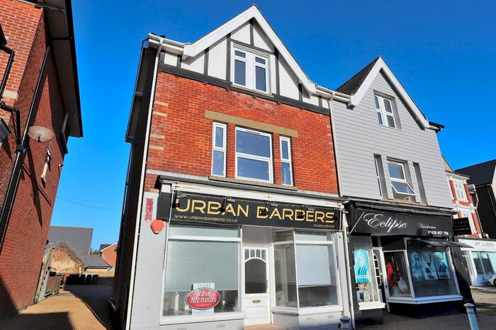 2 Bedroom Maisonette To Rent In Lymington Road, Highcliffe, Dorset., BH23