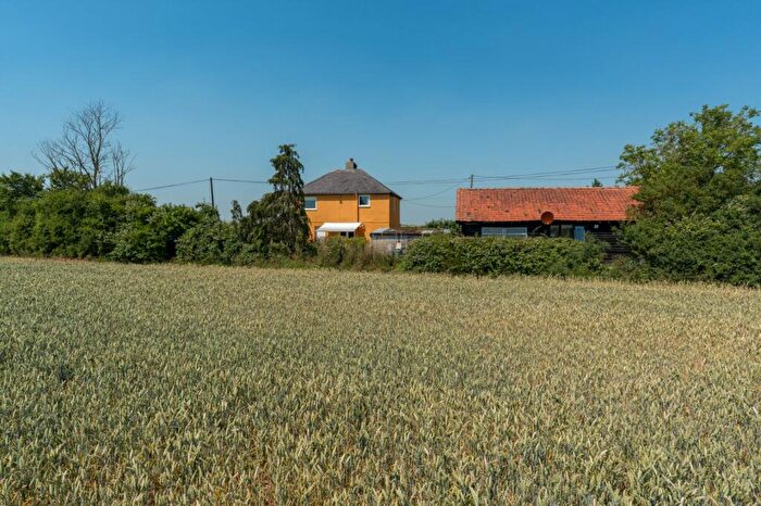 3 Bedroom Detached House For Sale In Wigborough Road, Peldon, Colchester, Essex, CO5
