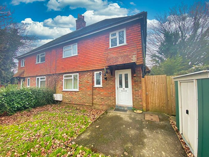 1 Bedroom Flat To Rent In Gordon Road, Buxted, Uckfield, TN22