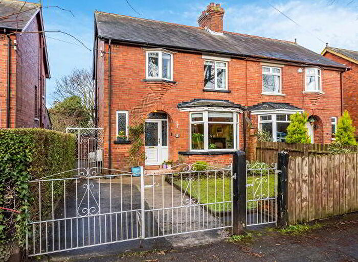 3 Bedroom Semi-Detached House For Sale In Wingrove Gardens, Belfast, BT5