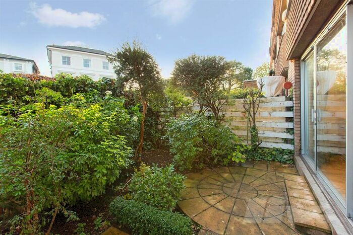 5 Bedroom End Of Terrace House To Rent In Abbey Road, West Hampstead, NW6