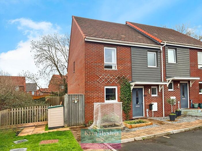 3 Bedroom Semi Detached House For Sale In St. Nicholas Close, Exeter, EX1