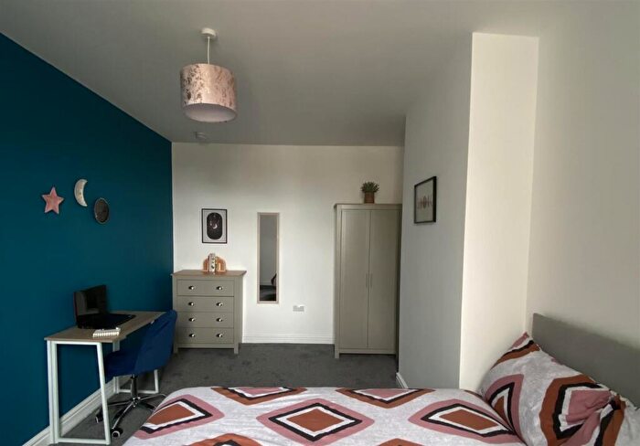 1 Bedroom House To Rent In Montague Road, Burnley, BB11