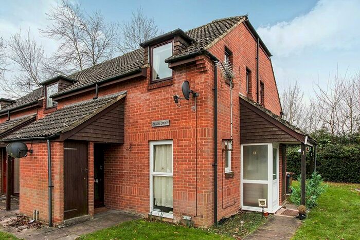 1 Bedroom Flat To Rent In Heather Drive, Andover SP10