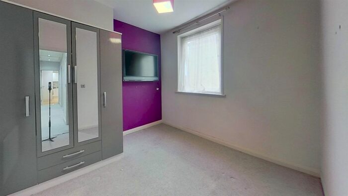 2 Bedroom Flat To Rent In Twyford Avenue, Portsmouth, PO2