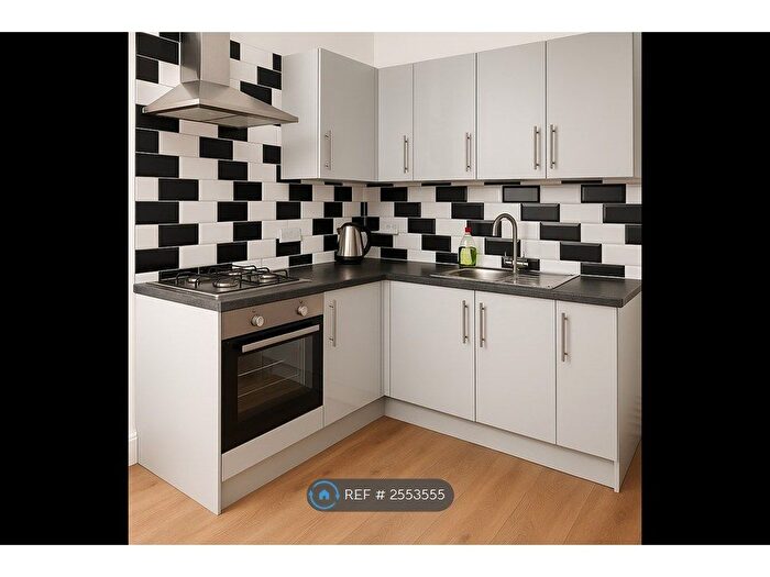 4 Bedroom Flat To Rent In Brownhill Road, London, SE6