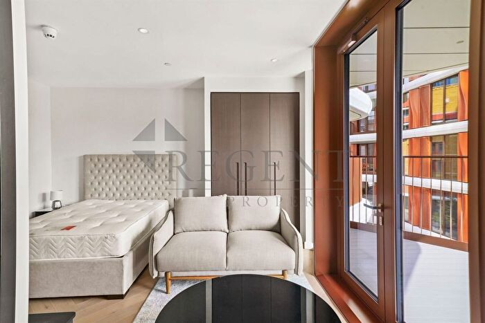 Studio To Rent In Western Building, Triptych Place, SE1