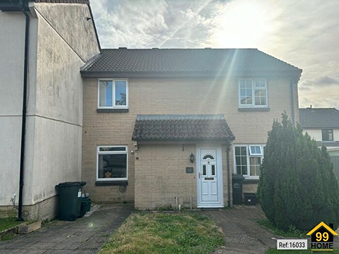 2 Bedroom Semi Detached House To Rent In Ash Road, Torquay, Devon, TQ12