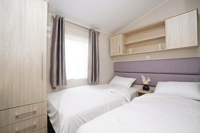 2 Bedroom Caravan For Sale In Pegwell Bay Holiday Park, CT11