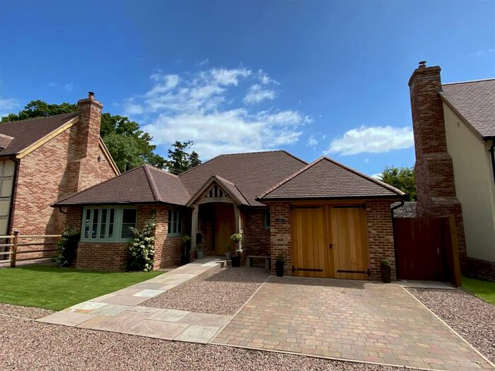 2 Bedroom Detached Bungalow For Sale In The Firs, Winforton, Hereford, HR3