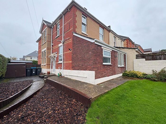 2 Bedroom Flat To Rent In Alexandra Road, Southbourne, BH6