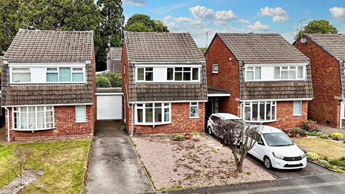 3 Bedroom Detached House For Sale In Larchfields, Stone, ST15