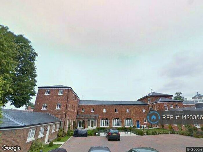 2 Bedroom Penthouse To Rent In Michaelis Road, Thame, OX9