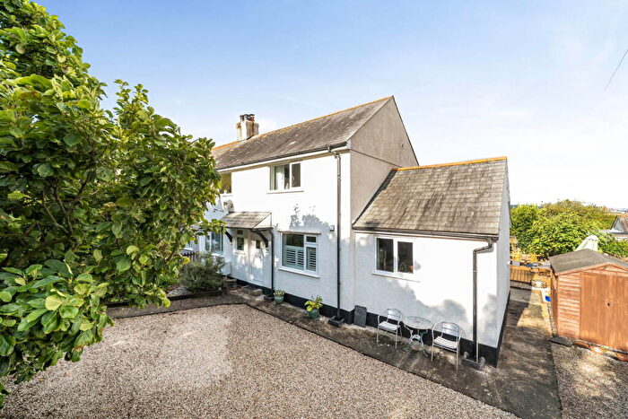 3 Bedroom Semi Detached House For Sale In St. Martins Close, Lewannick, PL15