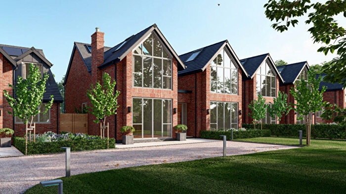 4 Bedroom Detached House For Sale In Manor Road, Stratford-upon-avon, CV37