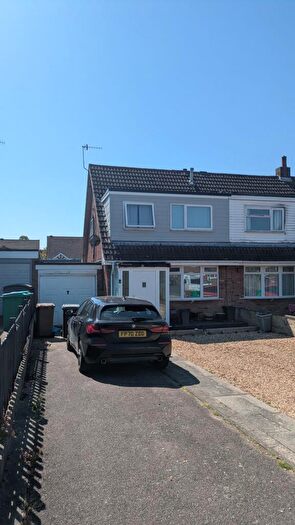 3 Bedroom Semi Detached House To Rent In Meriac Close, Nottingham, NG5