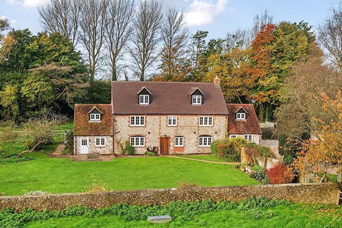 5 Bedroom Detached House To Rent In Sheepwash Cottage, Church Road, Aldingbourne, Chichester, West Sussex, PO20
