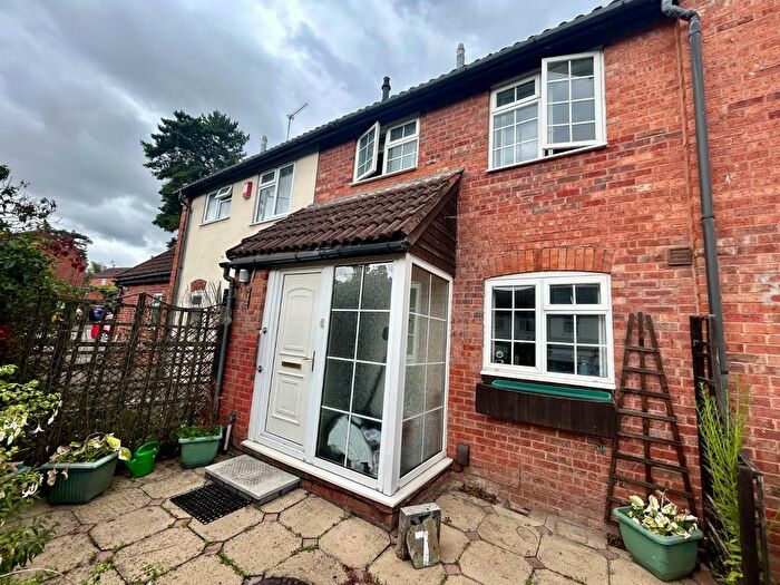 2 Bedroom Terraced House To Rent In Needle Close, Studley, Warwickshire, B80