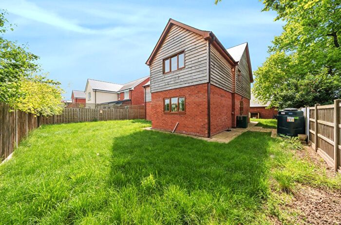 4 Bedroom Detached House For Sale In Ramblers Way, Winforton, Herefordshire, HR3