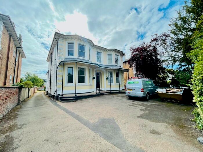 2 Bedroom Flat To Rent In Kenilworth Road, Leamington Spa, CV32