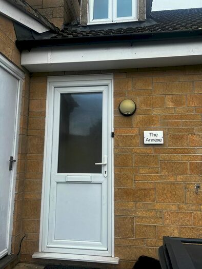 Studio To Rent In Annex, Ashton Road, GL7