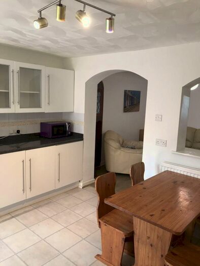 4 Bedroom House To Rent In Fleet Street, Sandfields, Swansea, SA1