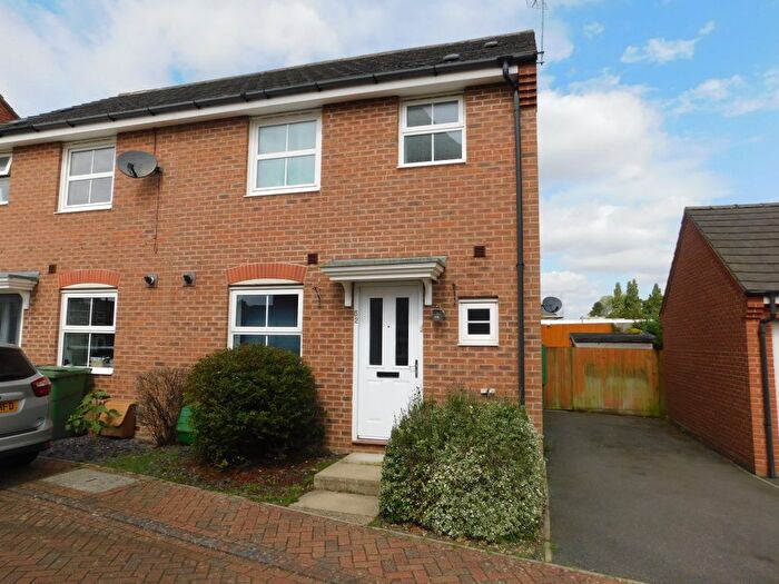 3 Bedroom Semi-Detached House To Rent In Hillside Gardens, Wittering, PE8