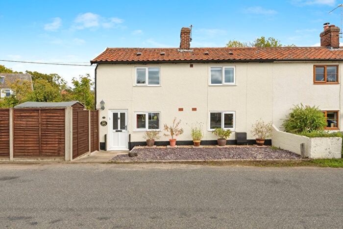 3 Bedroom Semi-Detached House For Sale In Mill Lane, Besthorpe, Attleborough, Norfolk, NR17