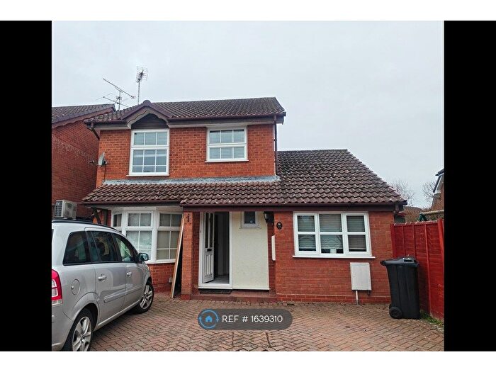 3 Bedroom Detached House To Rent In Stonea Close, Reading, RG6