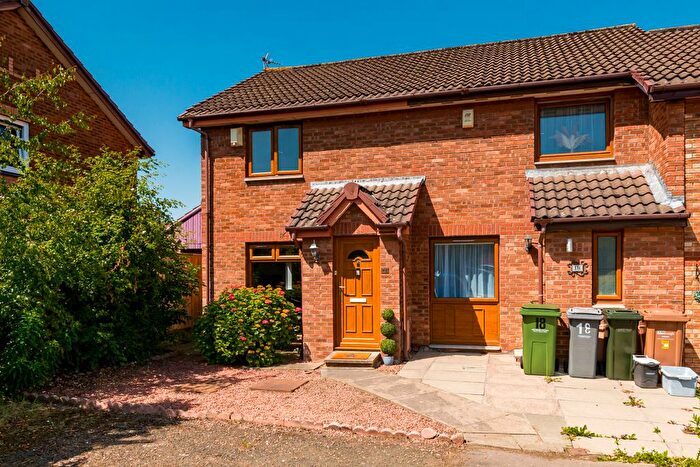 2 Bedroom End Of Terrace House For Sale In Corbieshot, The Jewel, Edinburgh, EH15