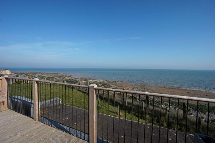 4 Bedroom Detached House For Sale In Moray Avenue, Birchington, Kent, CT7