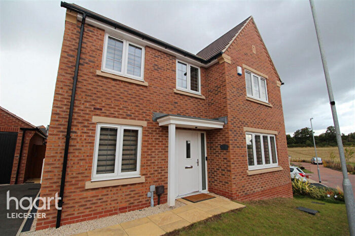 4 Bedroom Detached House To Rent In Jacks Bridge Close, Leicester, LE7
