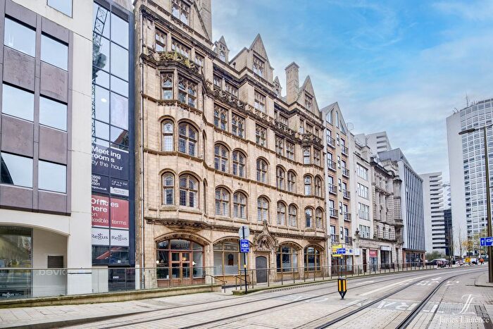 1 Bedroom Flat To Rent In Queens College Chambers, Paradise Street, Birmingham City Centre, B1