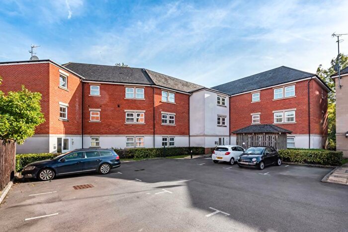 2 Bedroom Apartment To Rent In Rossby, Shinfield, RG2