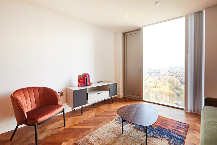 1 Bedroom Flat For Sale In East Tower, Owen Street, M15