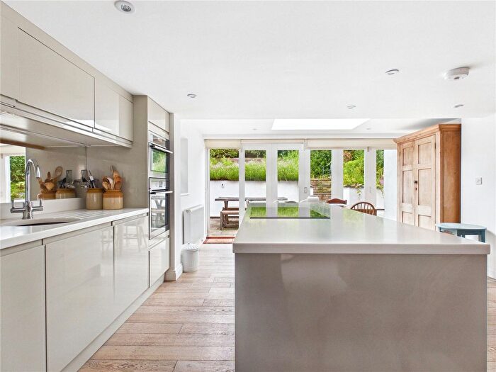 3 Bedroom Detached House For Sale In Seckford Street, Woodbridge, Suffolk, IP12