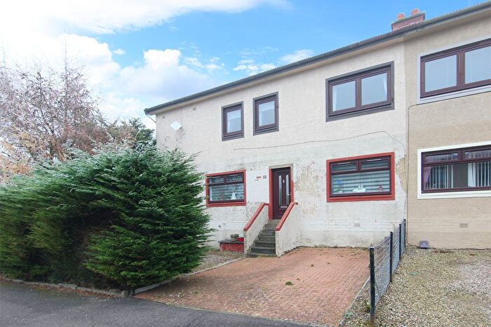 3 Bedroom Flat For Sale In Lyneburn Crescent, Dunfermline, KY11
