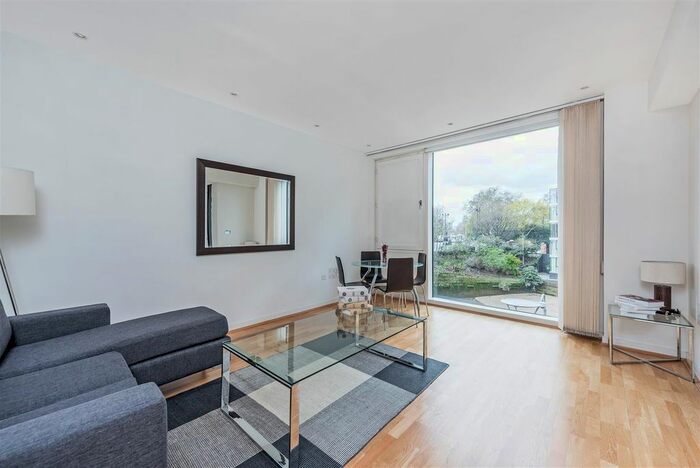 1 Bedroom Flat To Rent In Cubitt Building, Grosvenor Waterside, Gatliff Road, London, SW1W