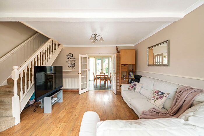 3 Bedroom Terraced House For Sale In Nutfield Road, Merstham, RH1