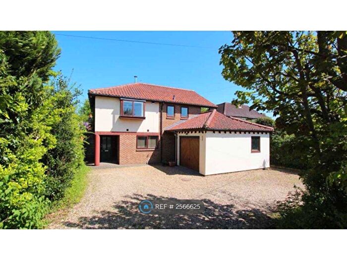4 Bedroom Detached House To Rent In Harston Road, Newton, Cambridge, CB22