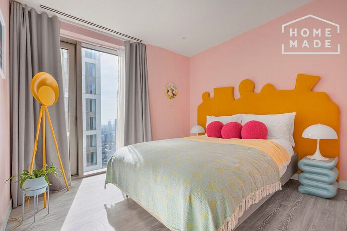 2 Bedroom Flat To Rent In Coppermaker Square, Stratford, E20