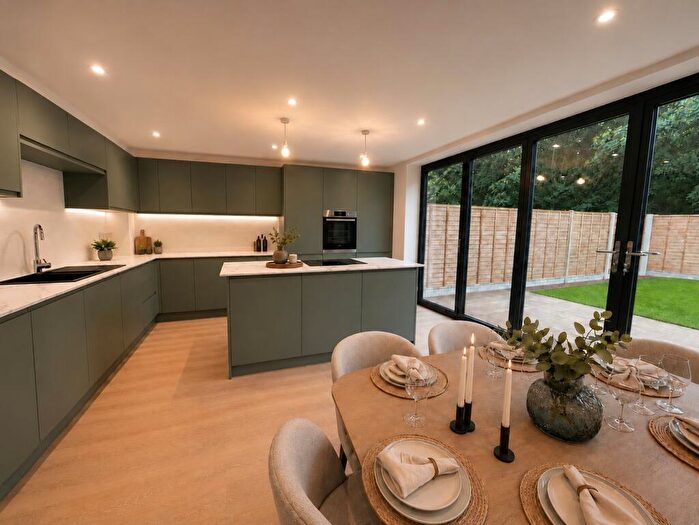 4 Bedroom Semi Detached House For Sale In Cann Gardens, Shaftesbury, SP7