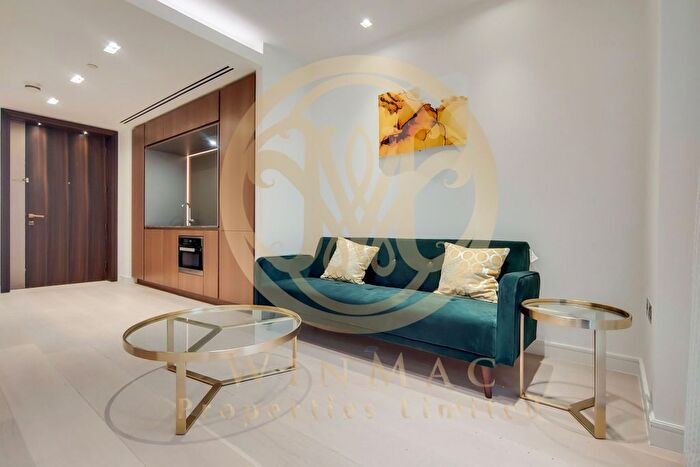 Studio To Rent In Lincoln Square, Portugal Street, London, WC2A