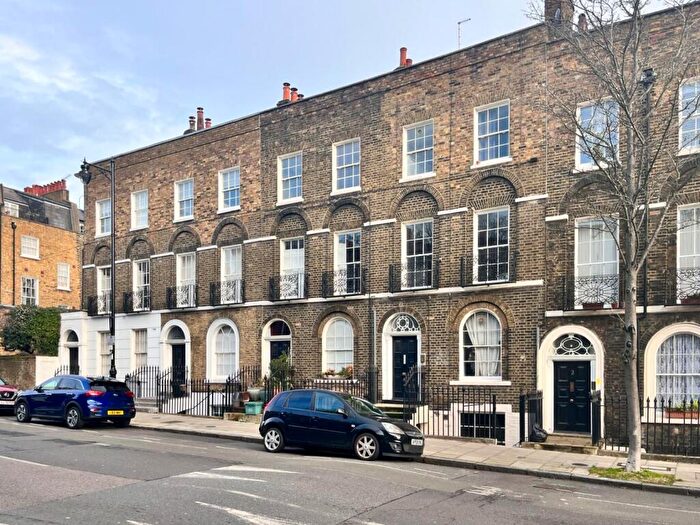 1 Bedroom Apartment For Sale In Amwell Street, London, EC1R