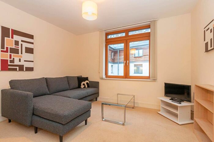 2 Bedroom Apartment To Rent In Postbox, Upper Marshall Street, B1