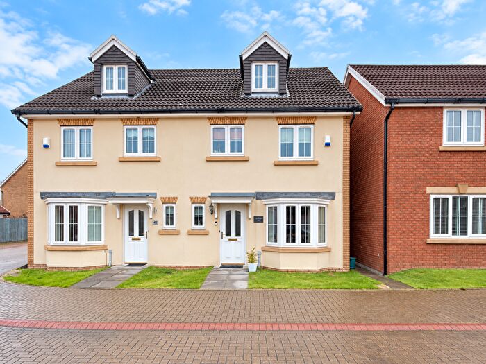 4 Bedroom Semi-Detached House For Sale In Parc Aberaman, Aberaman, Aberdare, Rhondda Cynon Taf, CF44