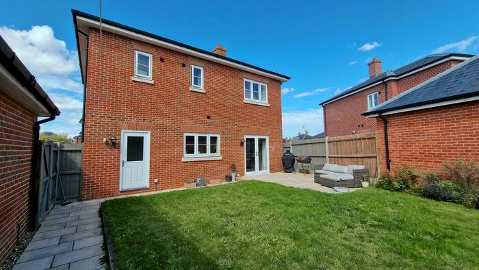 4 Bedroom Detached House For Sale In Maple Crescent, Loddon, NR14