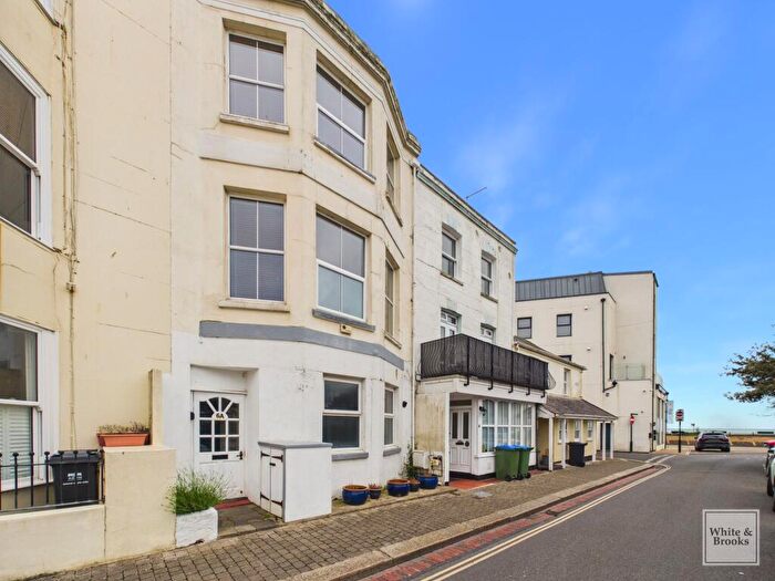 3 Bedroom Maisonette For Sale In The Steyne, Bognor Regis, PO21