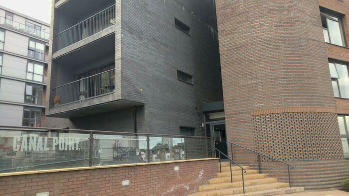 2 Bedroom Apartment To Rent In Canal Point, New Islington, M4